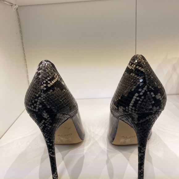 Heels from Aldo - Picture 2 of 3